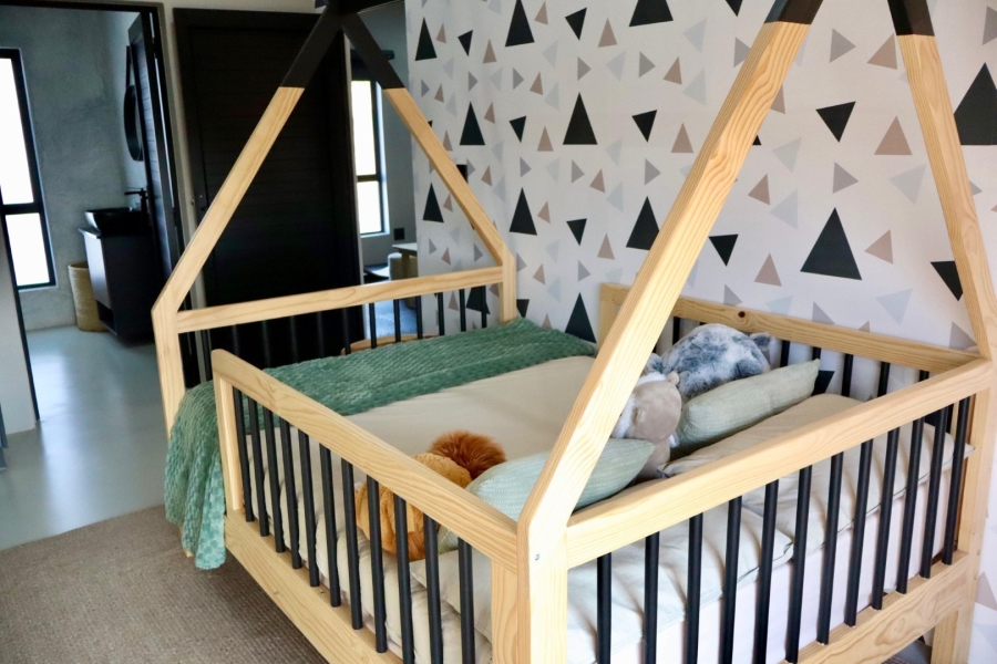 5 Bedroom Property for Sale in Cashan North West